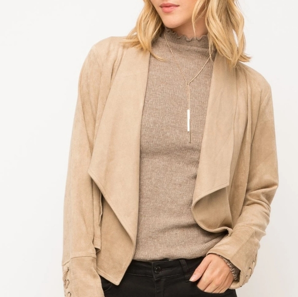 NWT Taupe Faux Suede Jacket by Mystree Brand - Picture 4 of 4